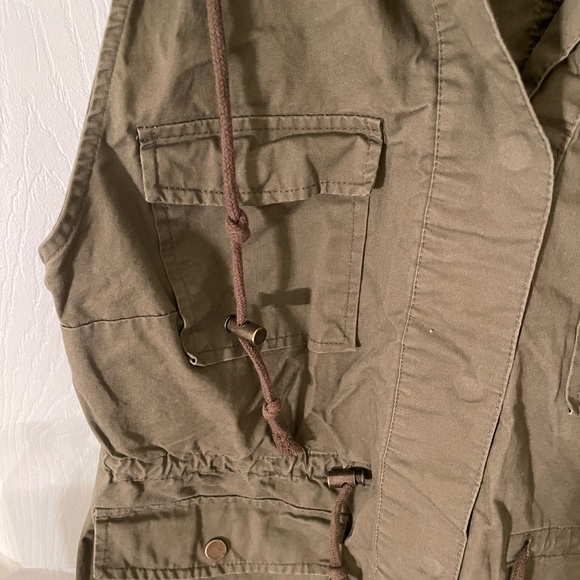 Love tree 100% cotton vest military green style size large - Picture 5 of 5